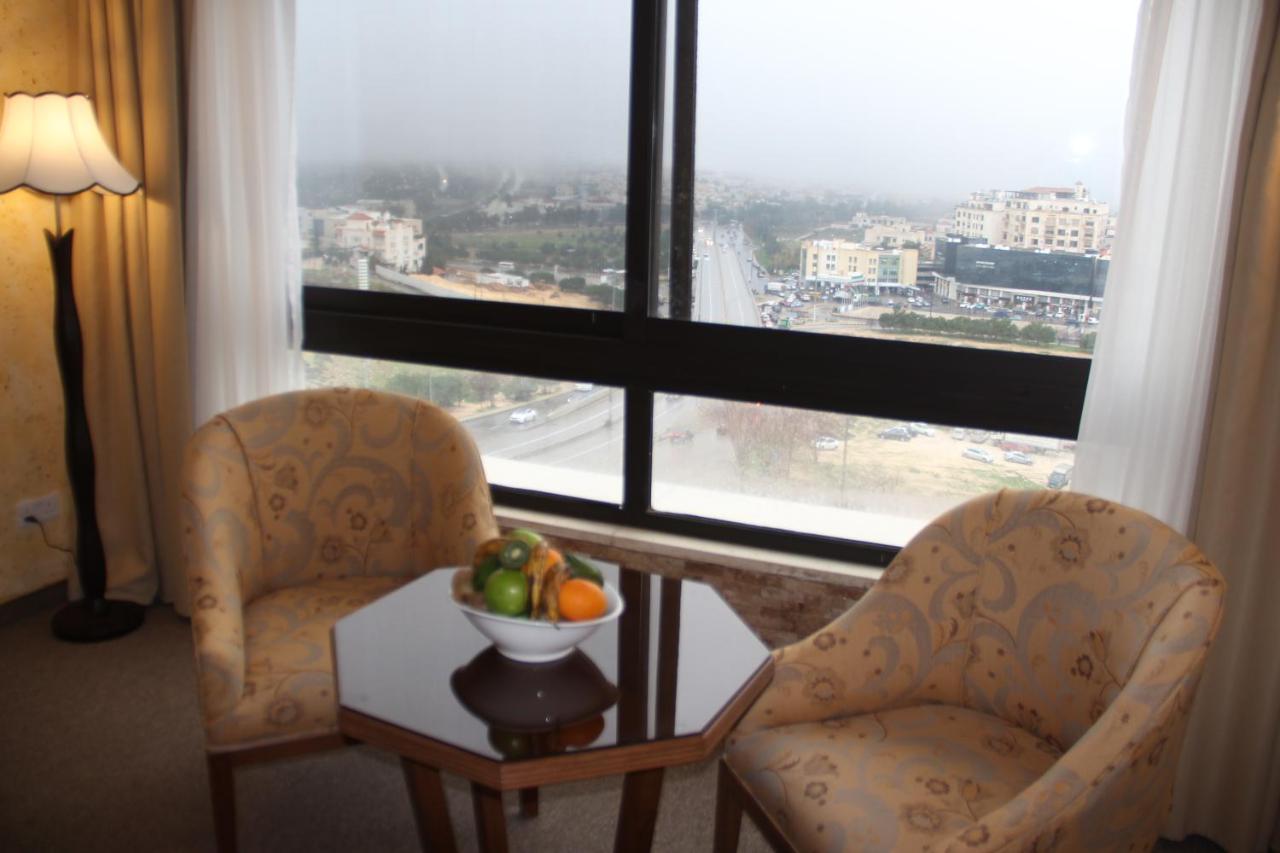 Saray Hotel Amman Exterior foto