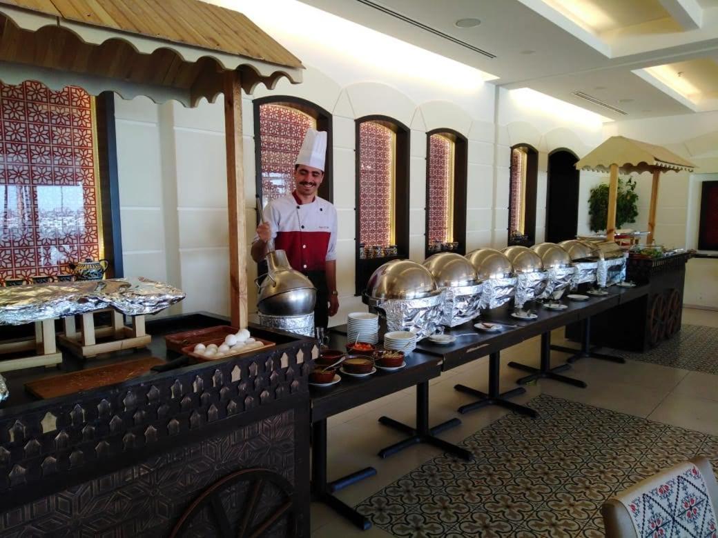 Saray Hotel Amman Exterior foto